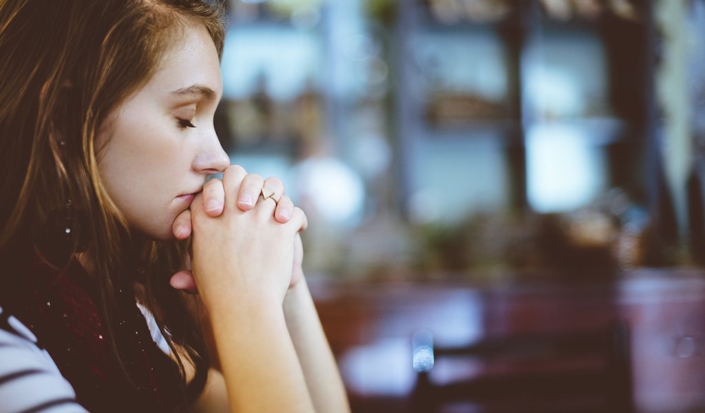Hoy, domingo, nos preguntamos qué es rezar