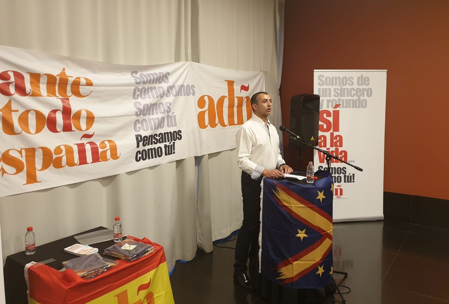 Málaga acogió una nueva y exitosa presentación de ADÑ