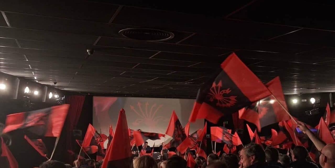 El futuro es de Falange Española de las JONS